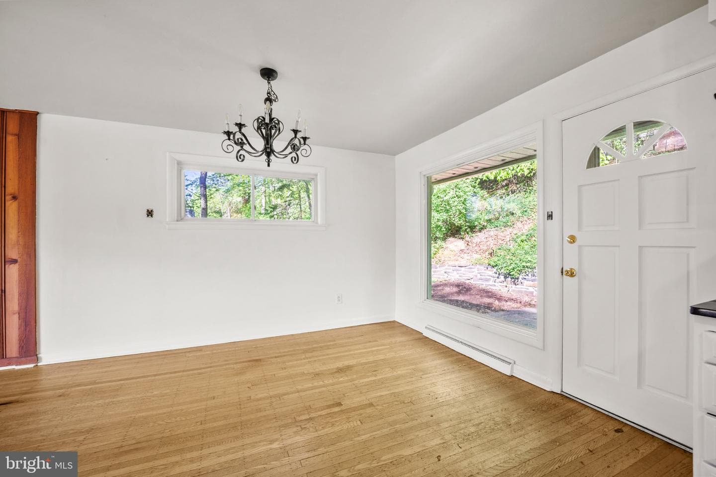 156 Gypsy Lane photo 7