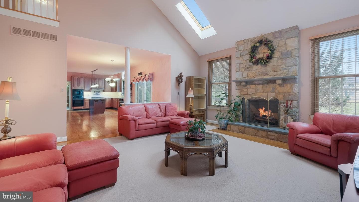 104 Conrad Lane photo 6
