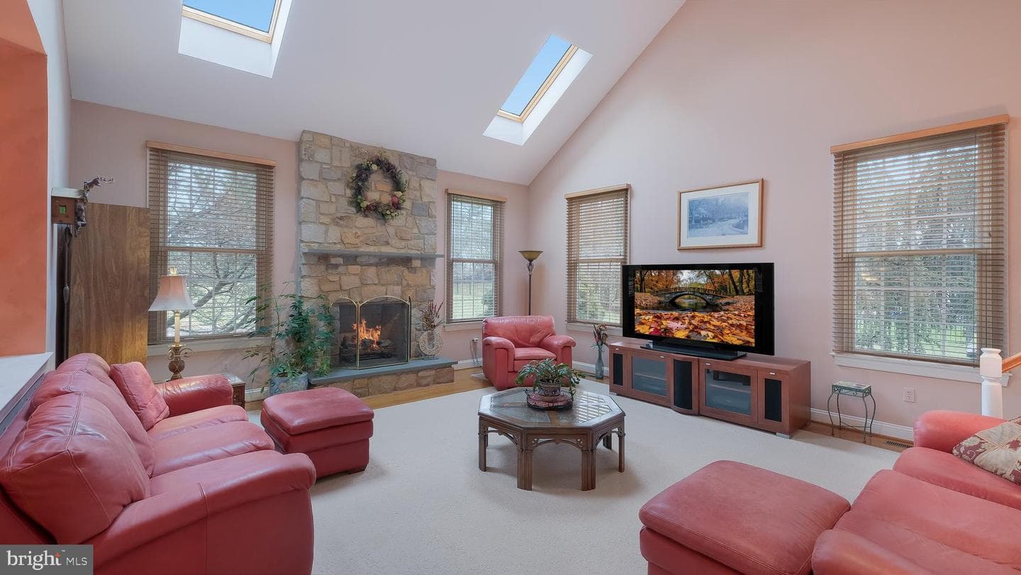 104 Conrad Lane photo 7