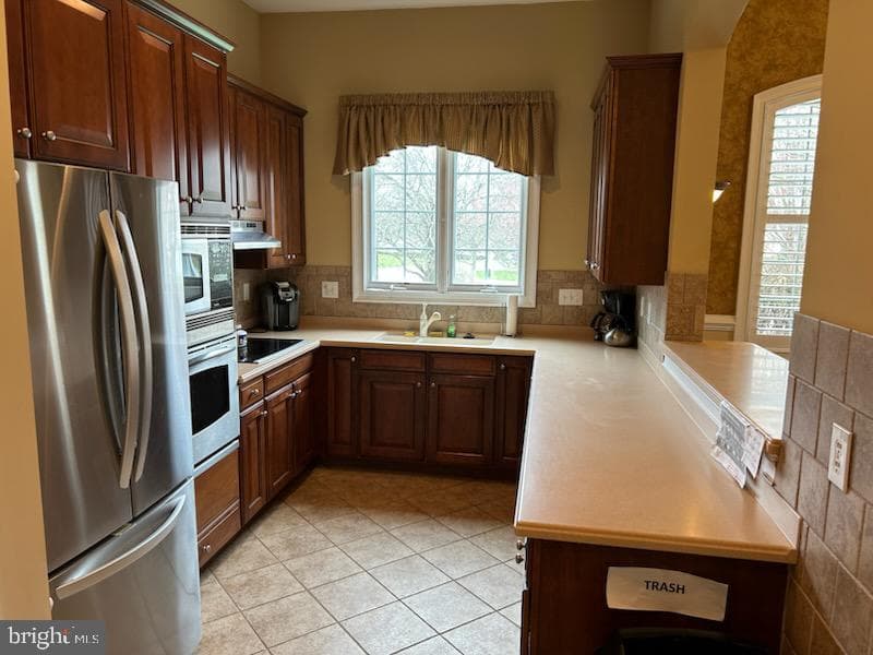 327 Melbourne Way photo 39