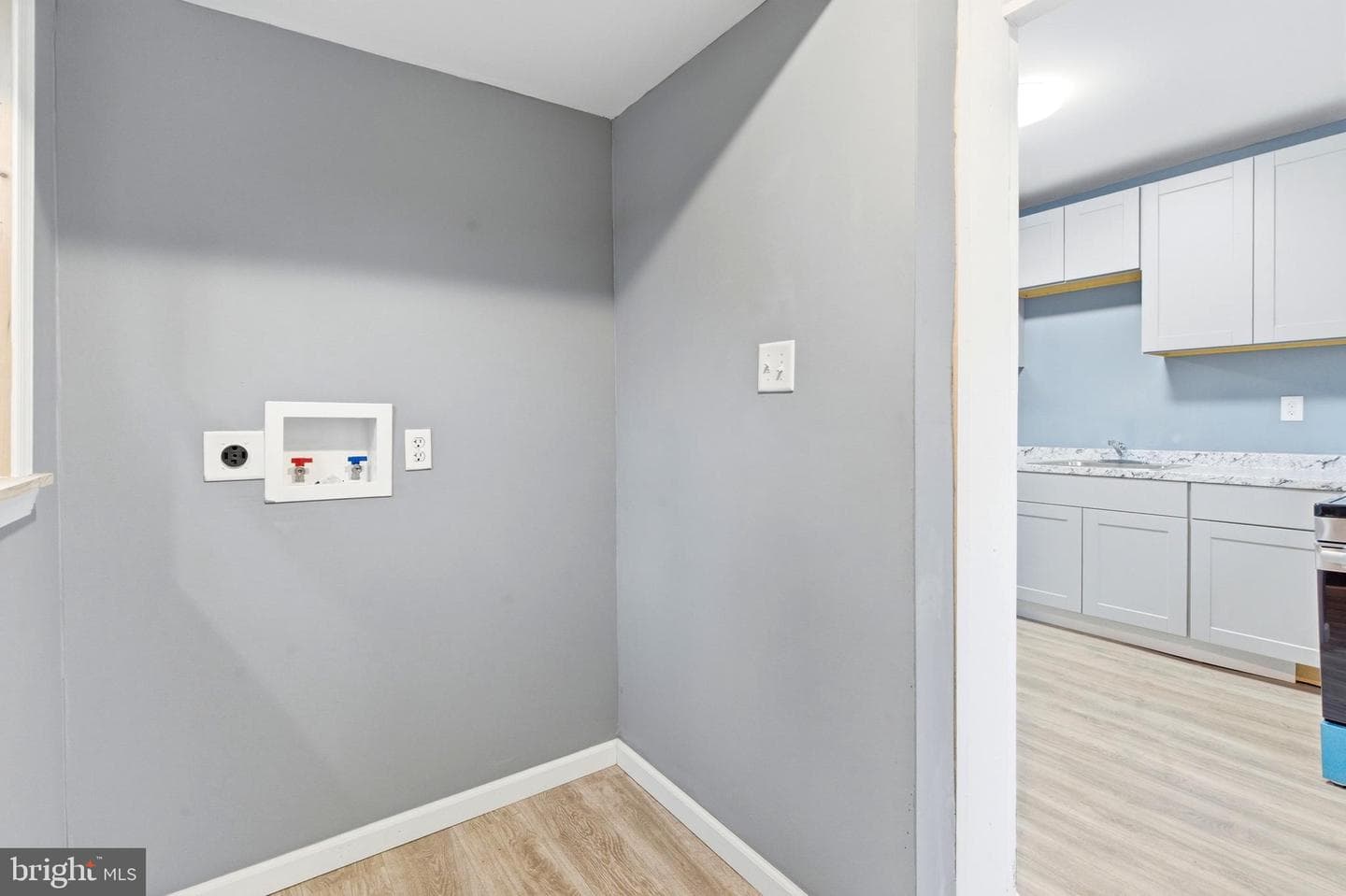 111 Hanover photo 25