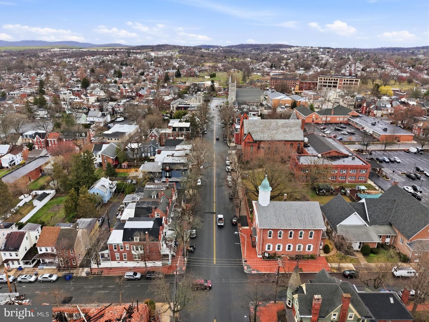 111 Hanover photo 32