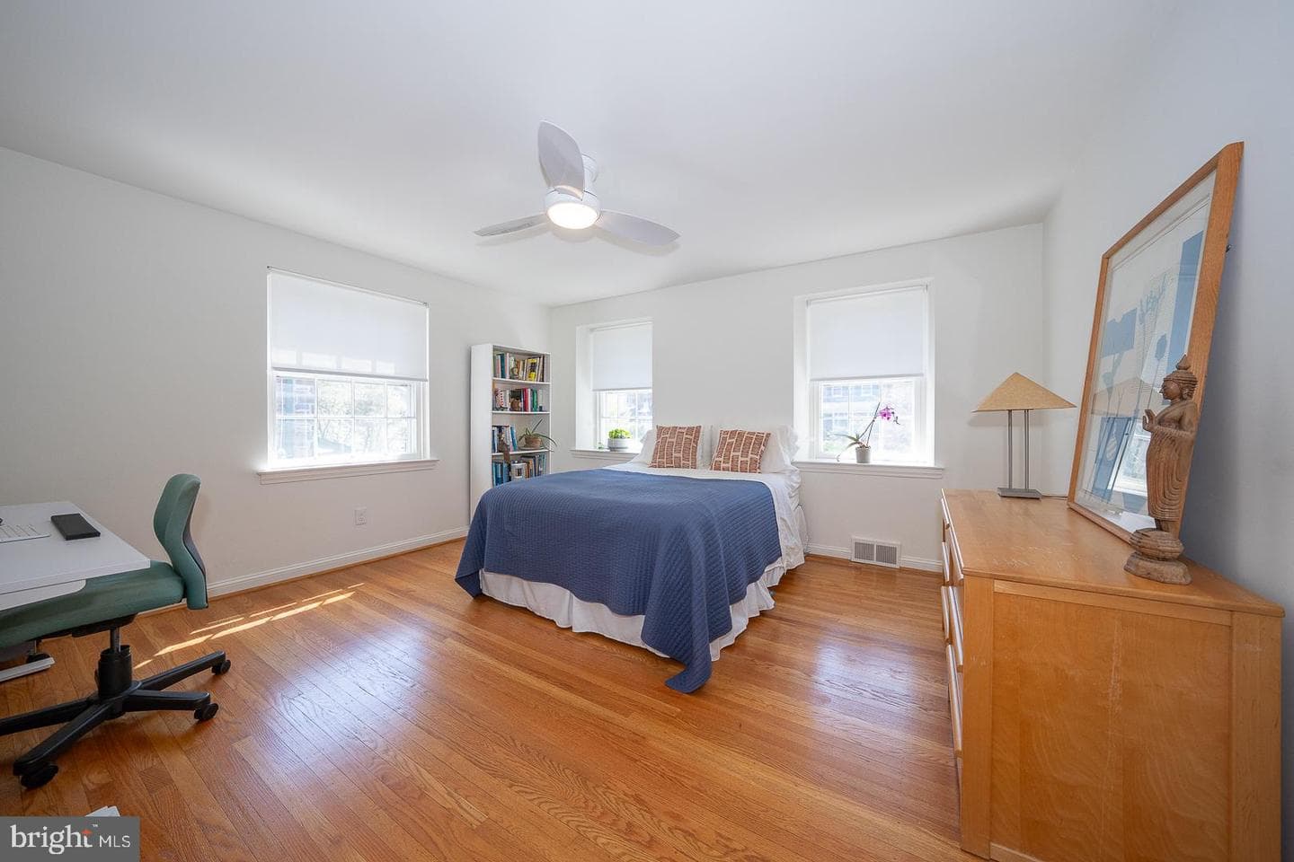 535 Hamilton Road photo 28