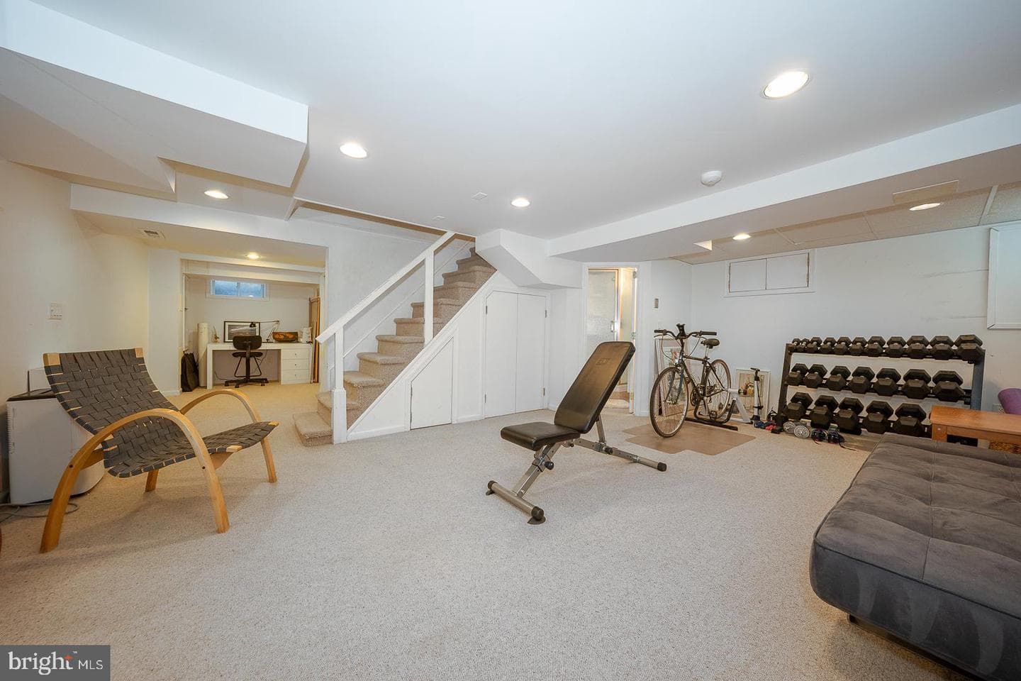 535 Hamilton Road photo 37