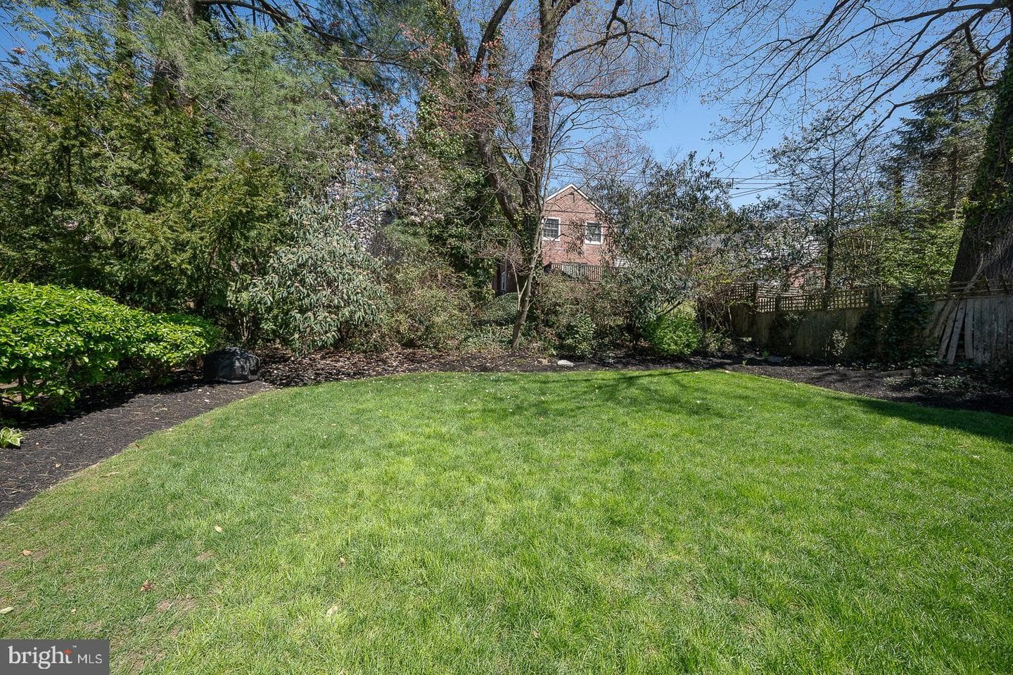 535 Hamilton Road photo 45