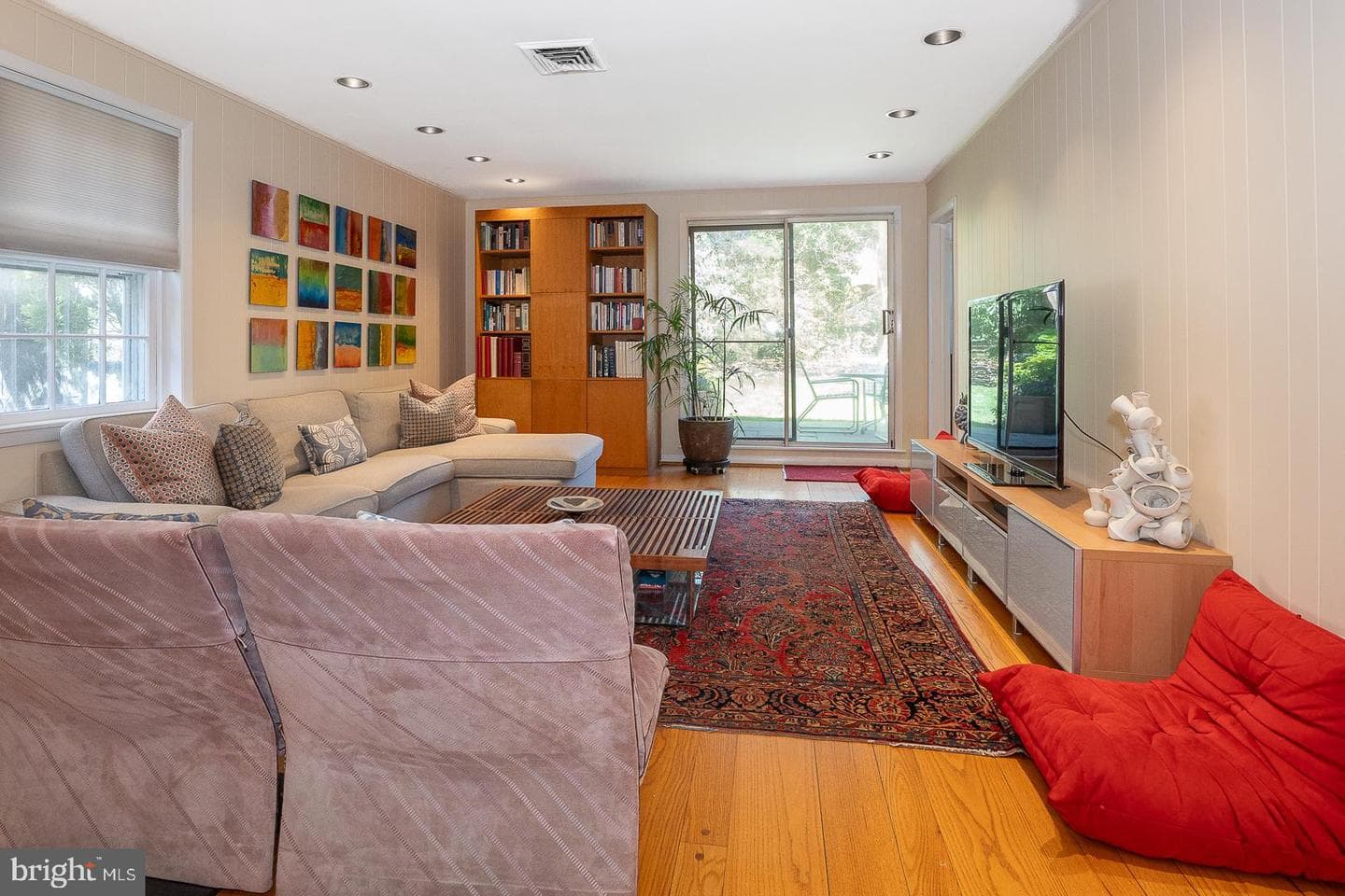 535 Hamilton Road photo 9