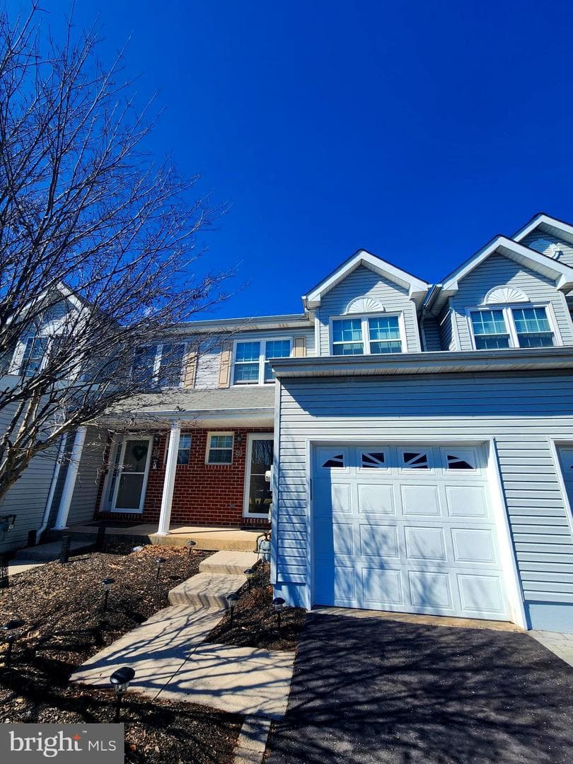 98 Forrest Court photo 33