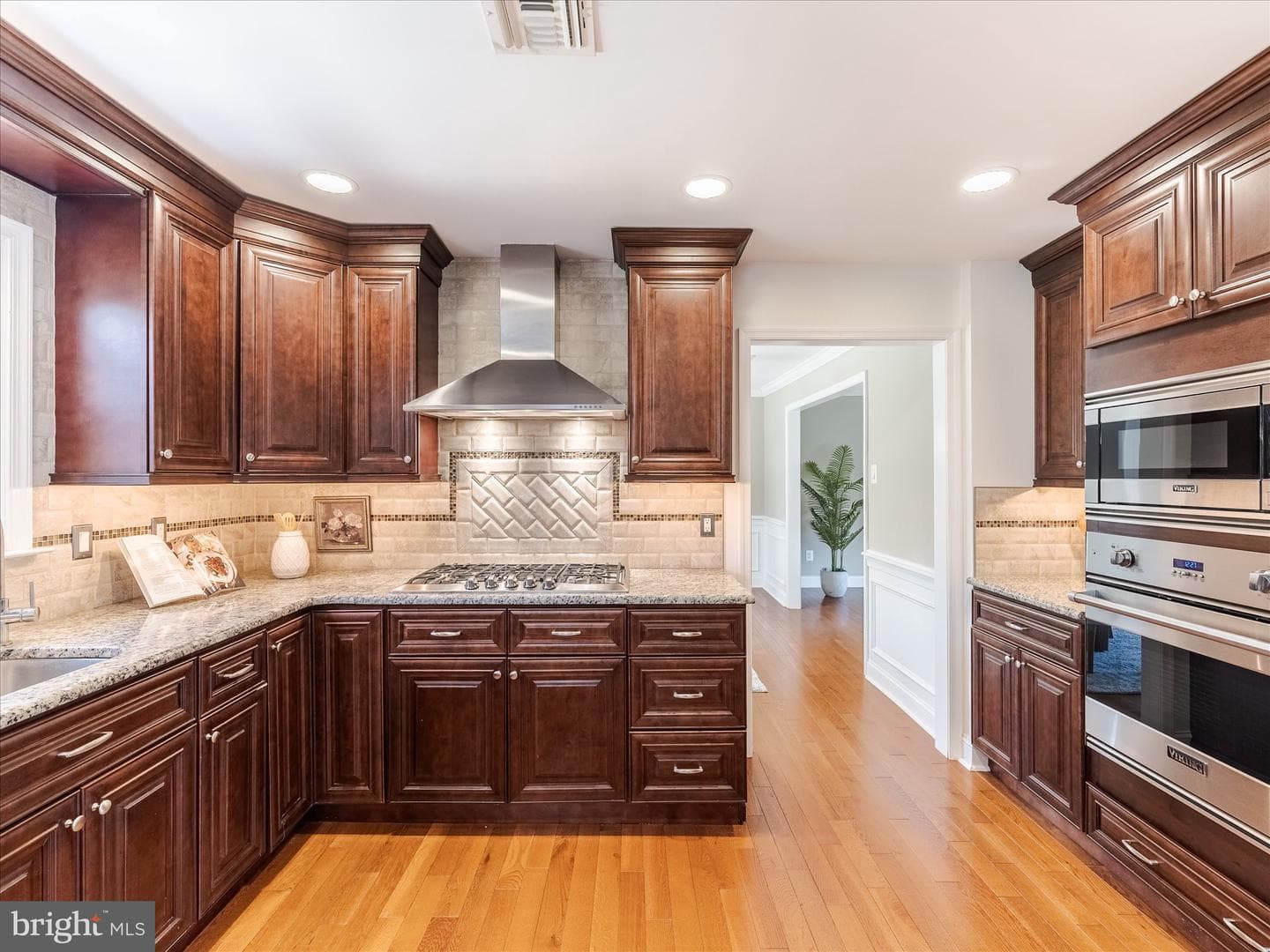 419 Vernon Road photo 13
