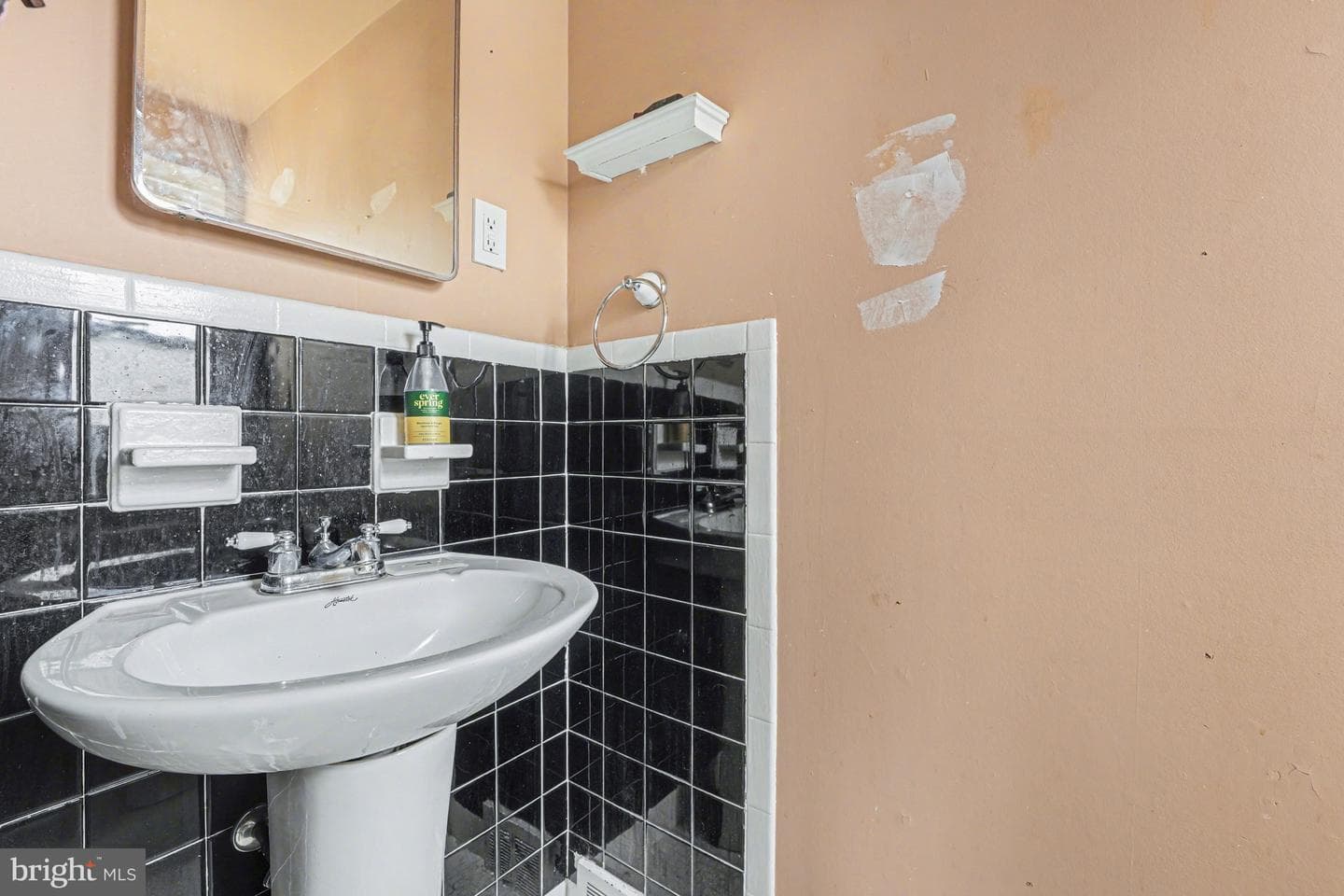 2965 Grisdale Road photo 24