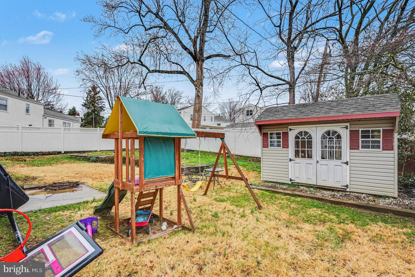 2965 Grisdale Road photo 33