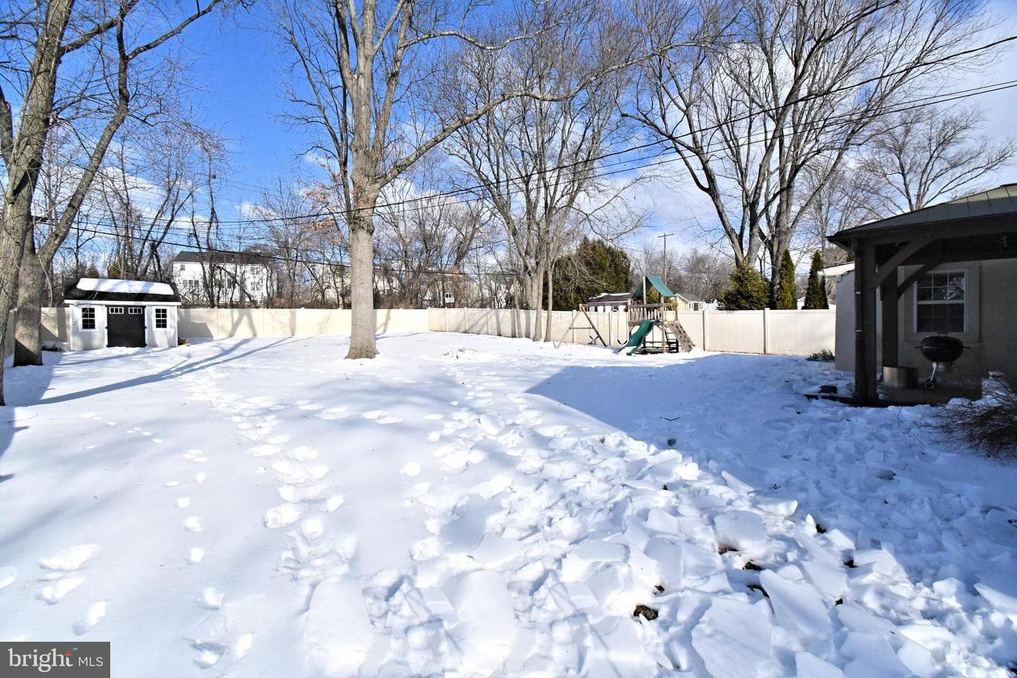 210 Becker Road photo 46