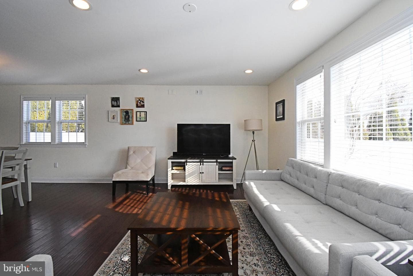 210 Becker Road photo 7