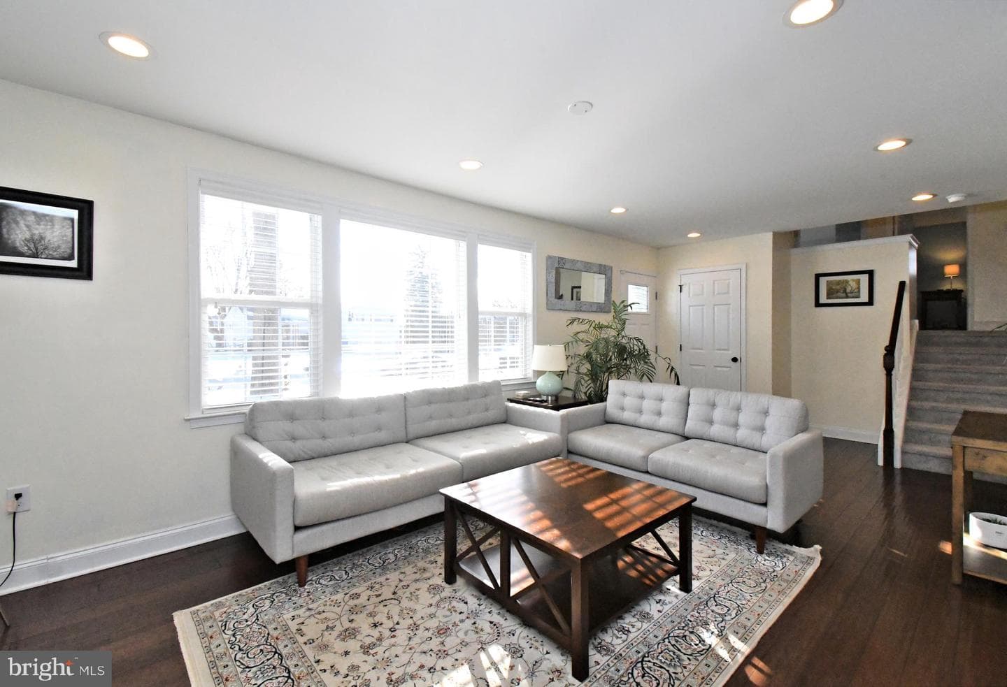 210 Becker Road photo 8