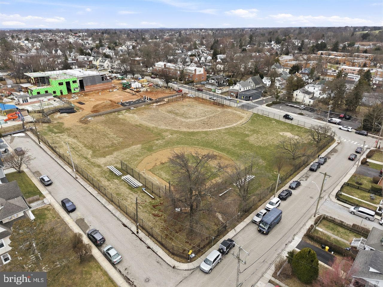 86 Greenfield Avenue photo 42