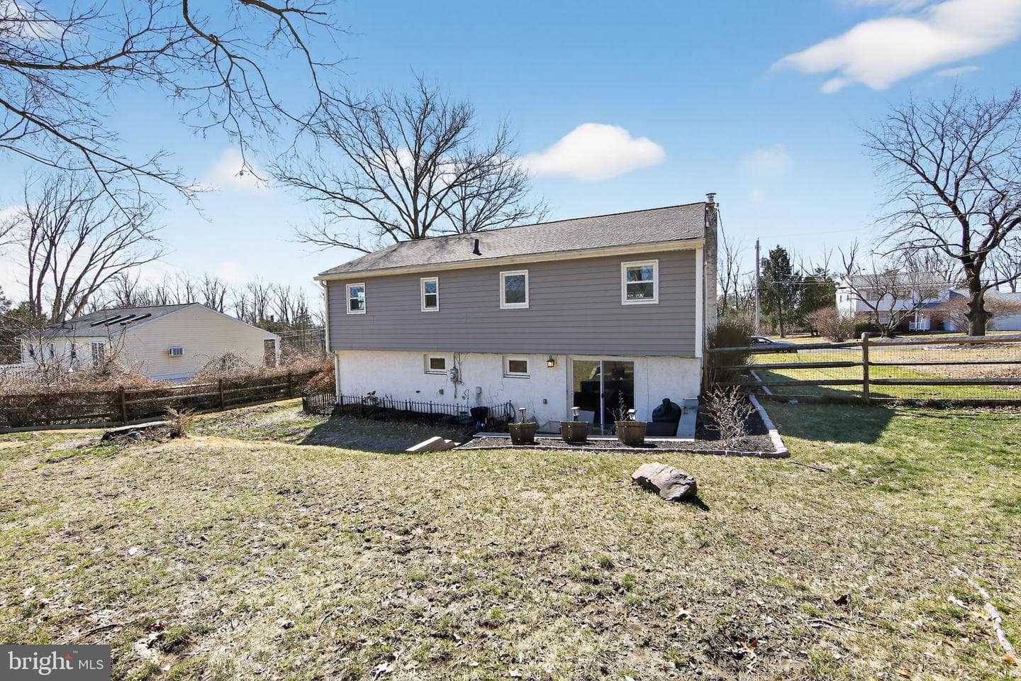 1669 Briarwood Lane photo 35