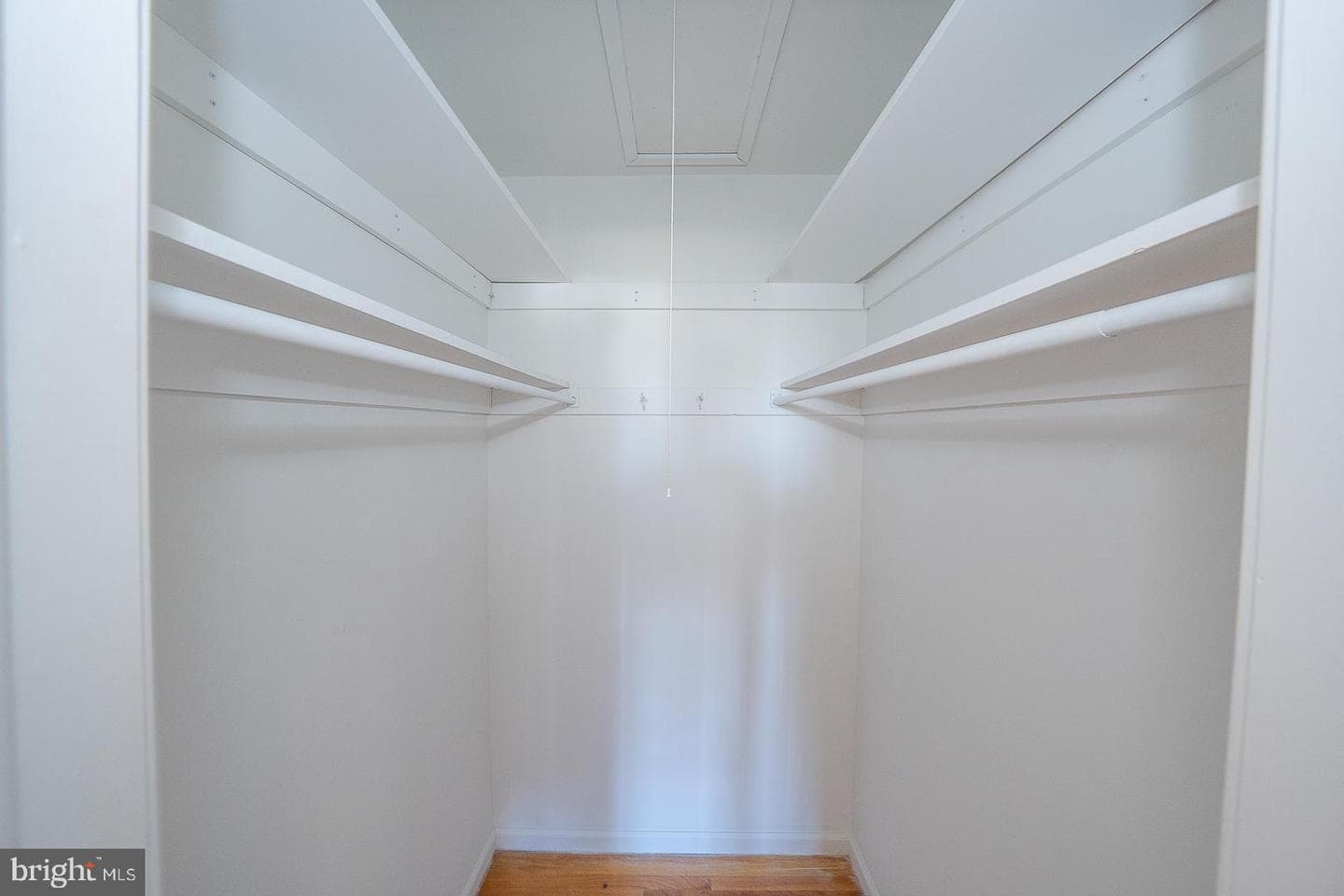 485 Garrison Way photo 34