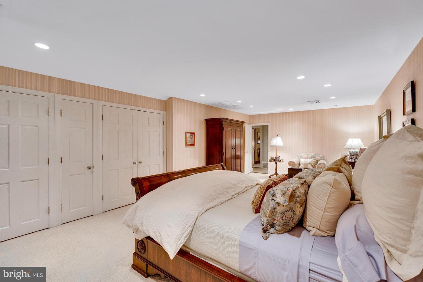 404 Wynmere Road photo 22
