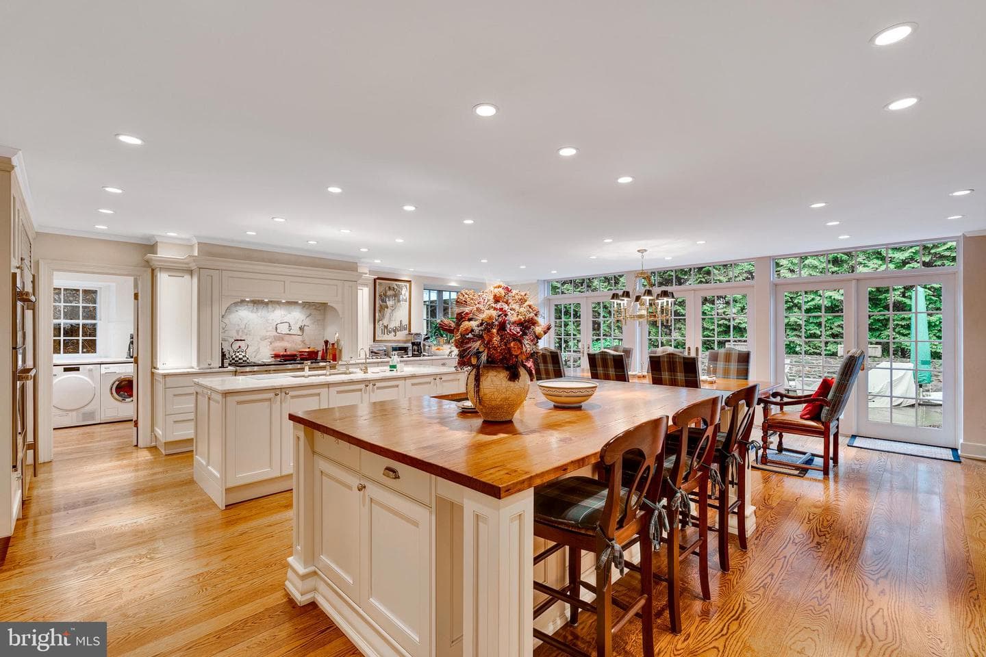404 Wynmere Road photo 4