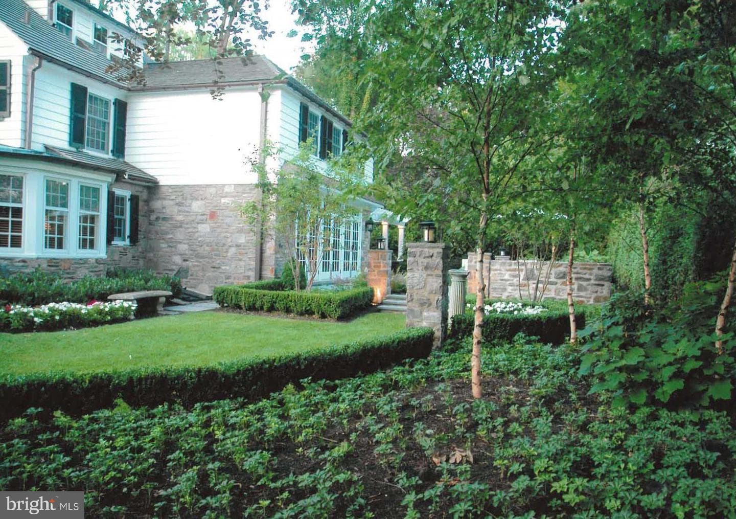 404 Wynmere Road photo 48