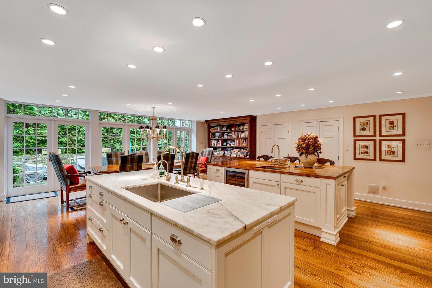 404 Wynmere Road photo 9