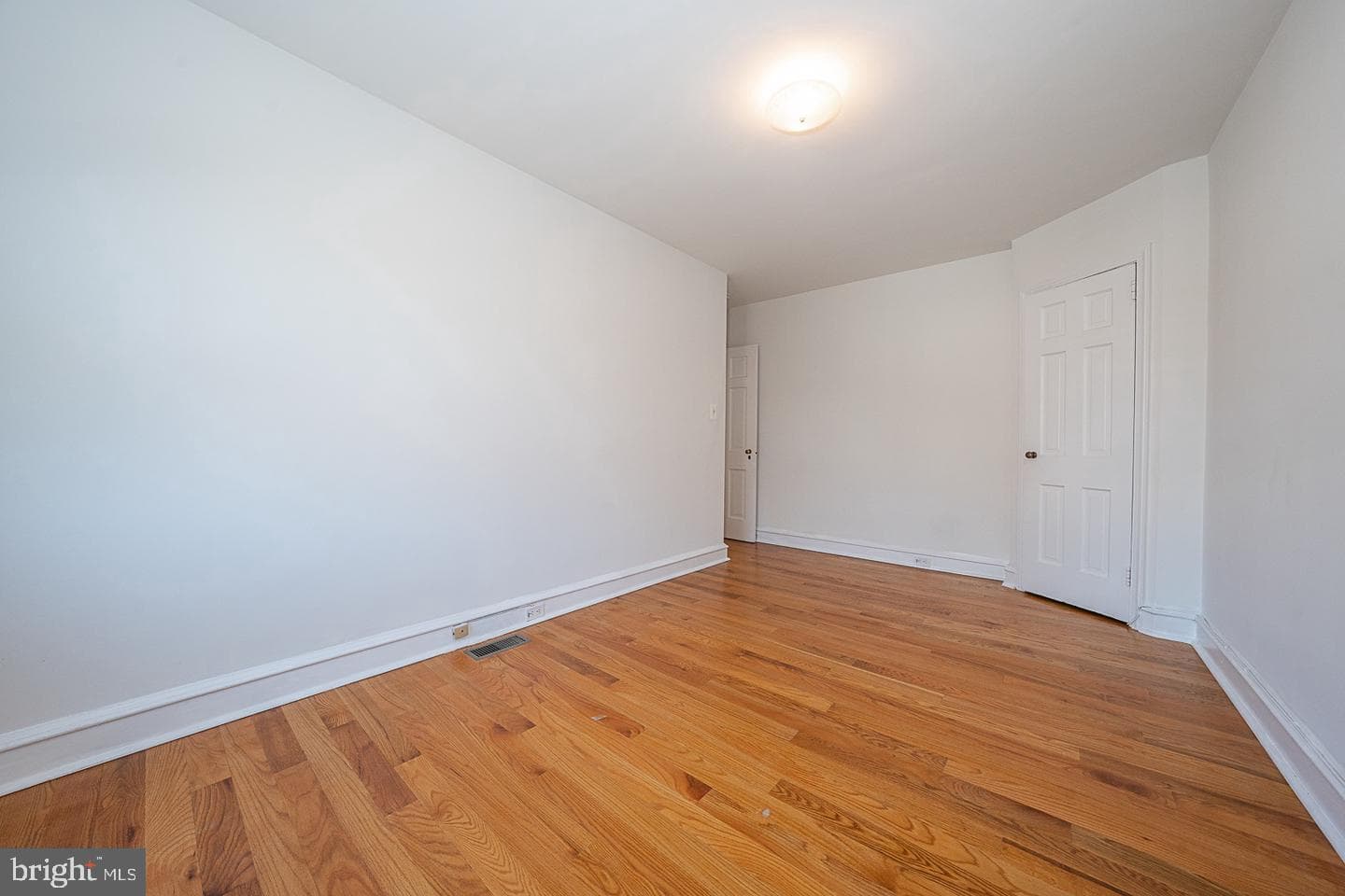 249 Stoneway Lane photo 34
