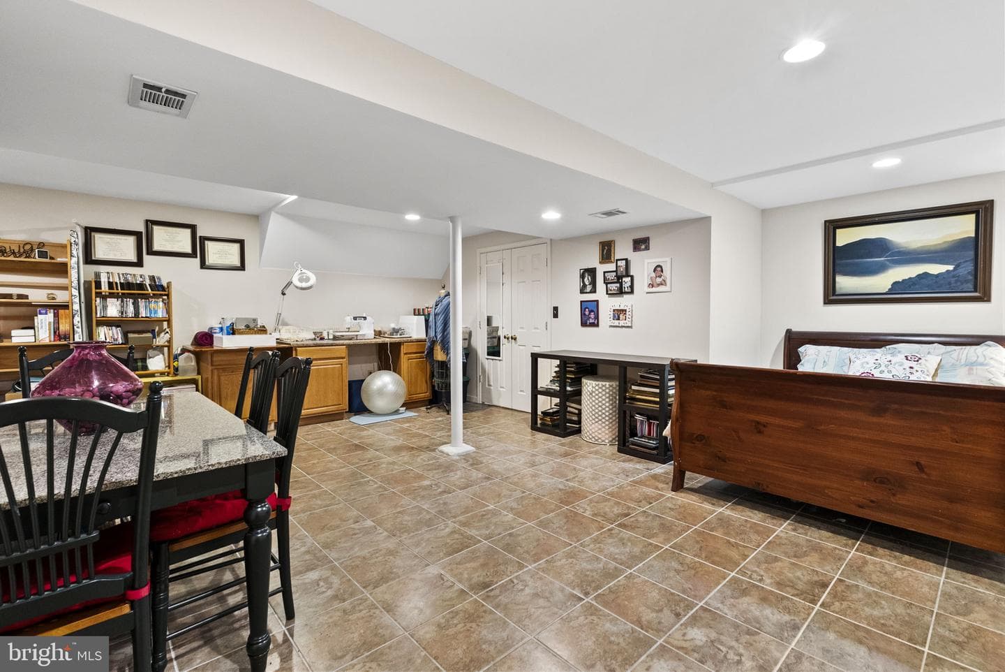 2143 Eastport Way photo 35