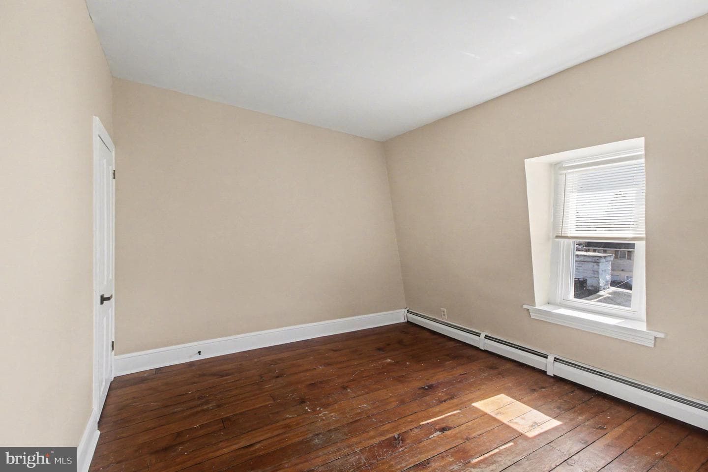 2 Walnut Street photo 16