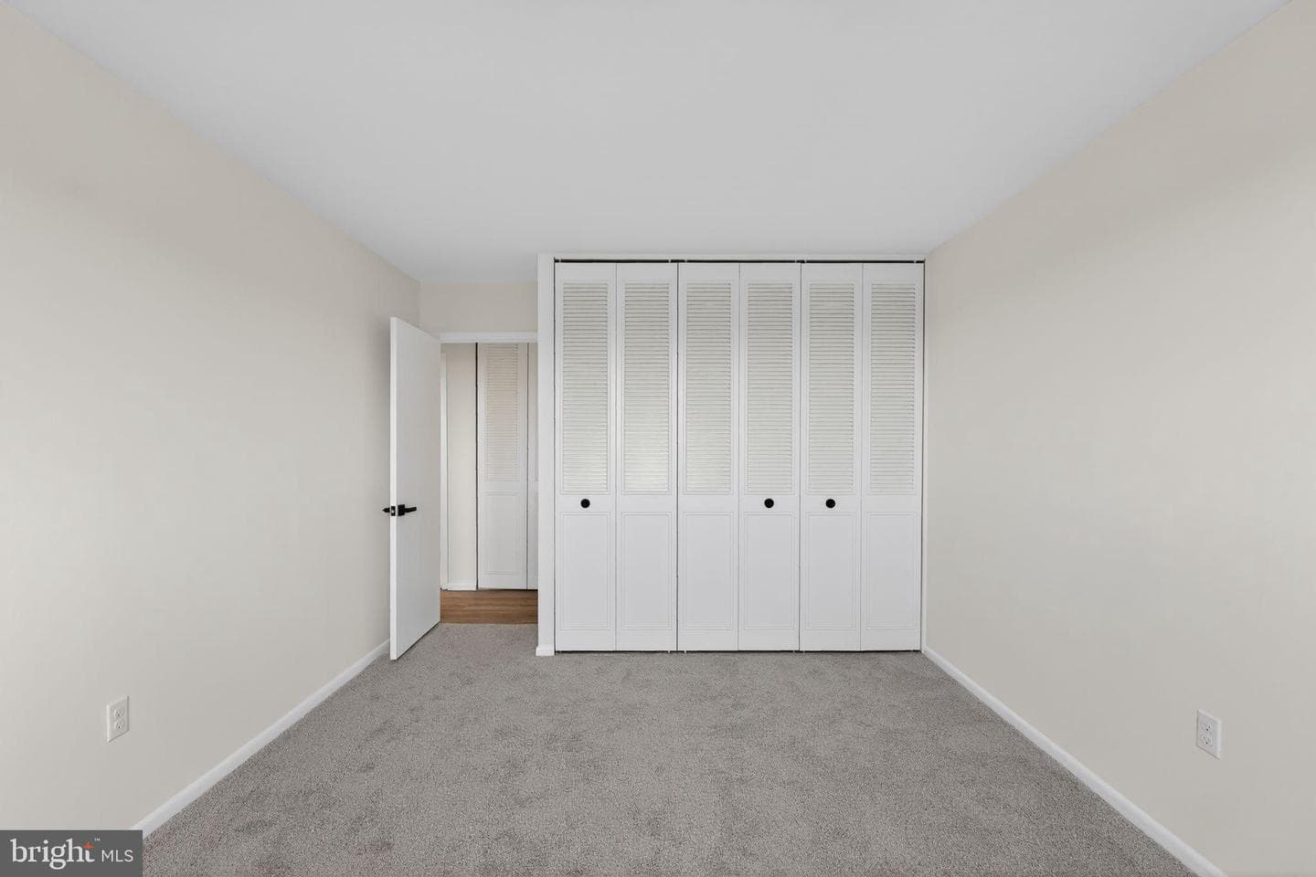 309 Florence Avenue #612-N photo 19