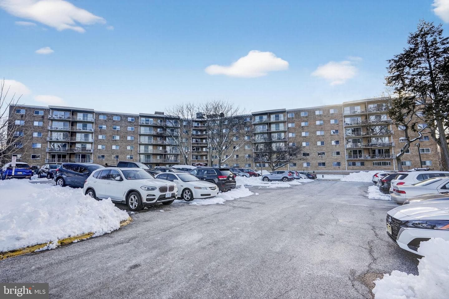 309 Florence Avenue #612-N photo 25