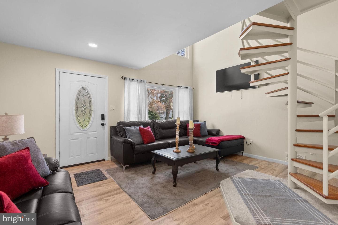2972 Madison Avenue photo 3