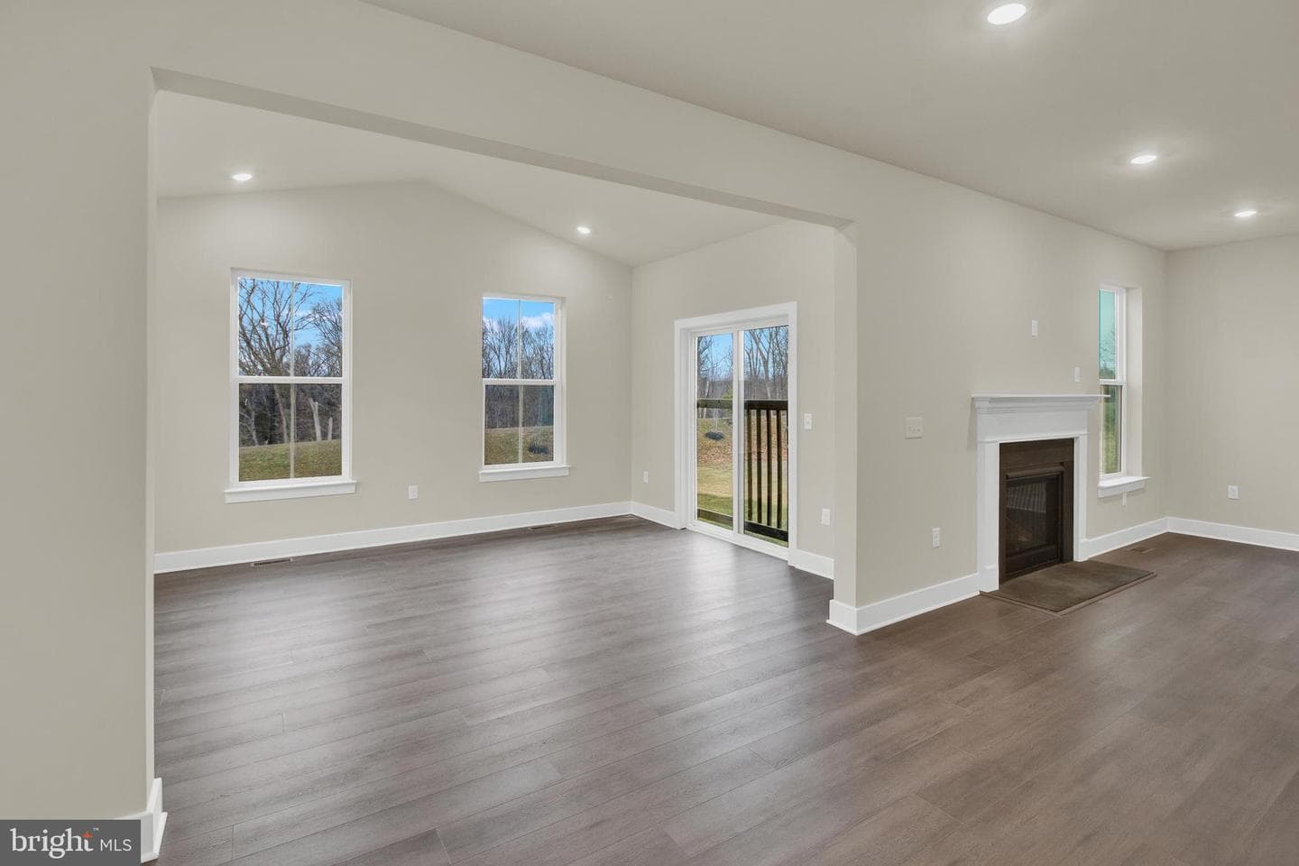130 Steiner Way photo 11