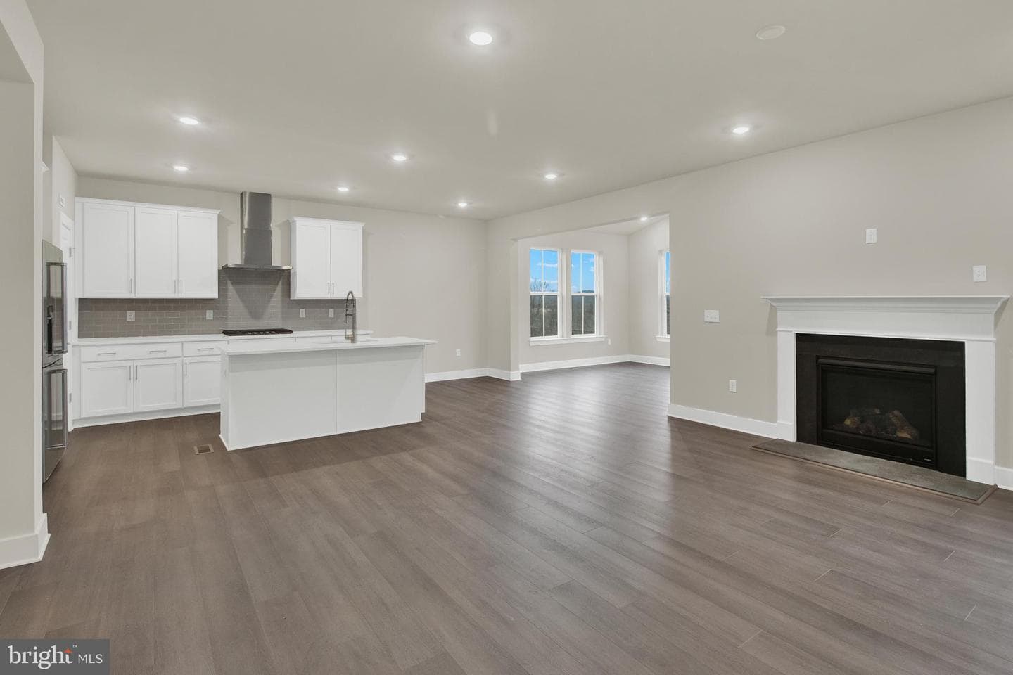 130 Steiner Way photo 8