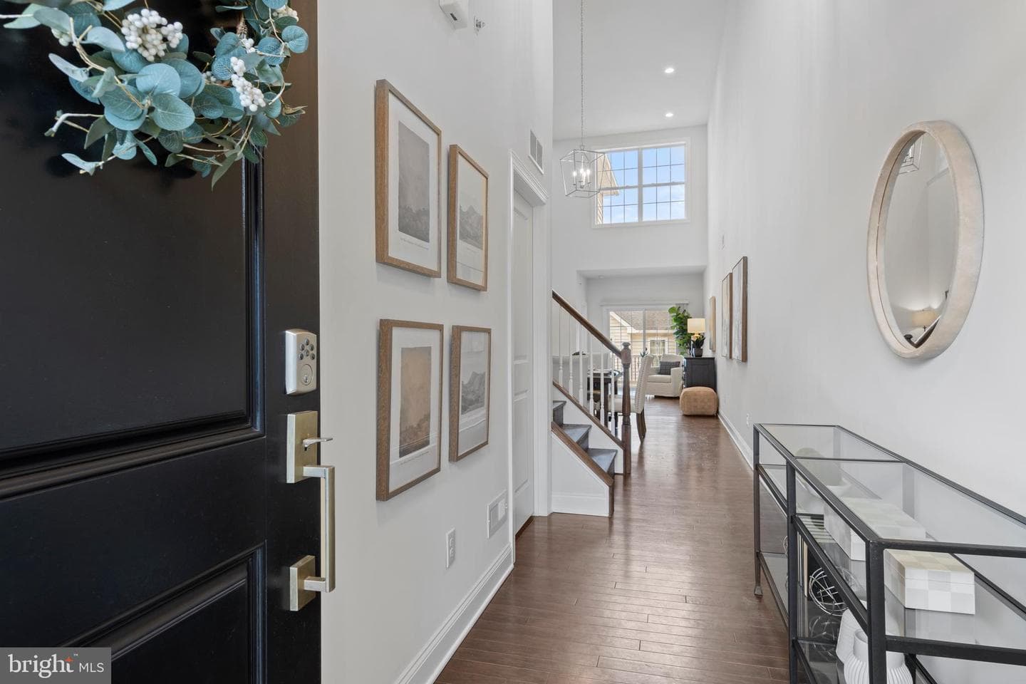 210 Ella Drive photo 3