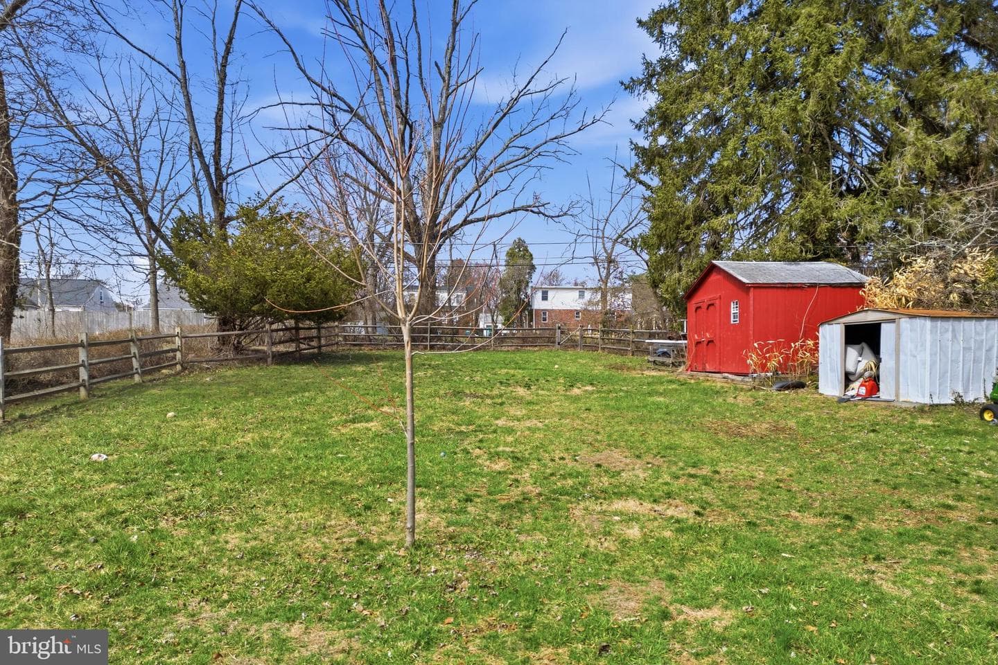 310 Greenwood Road photo 24