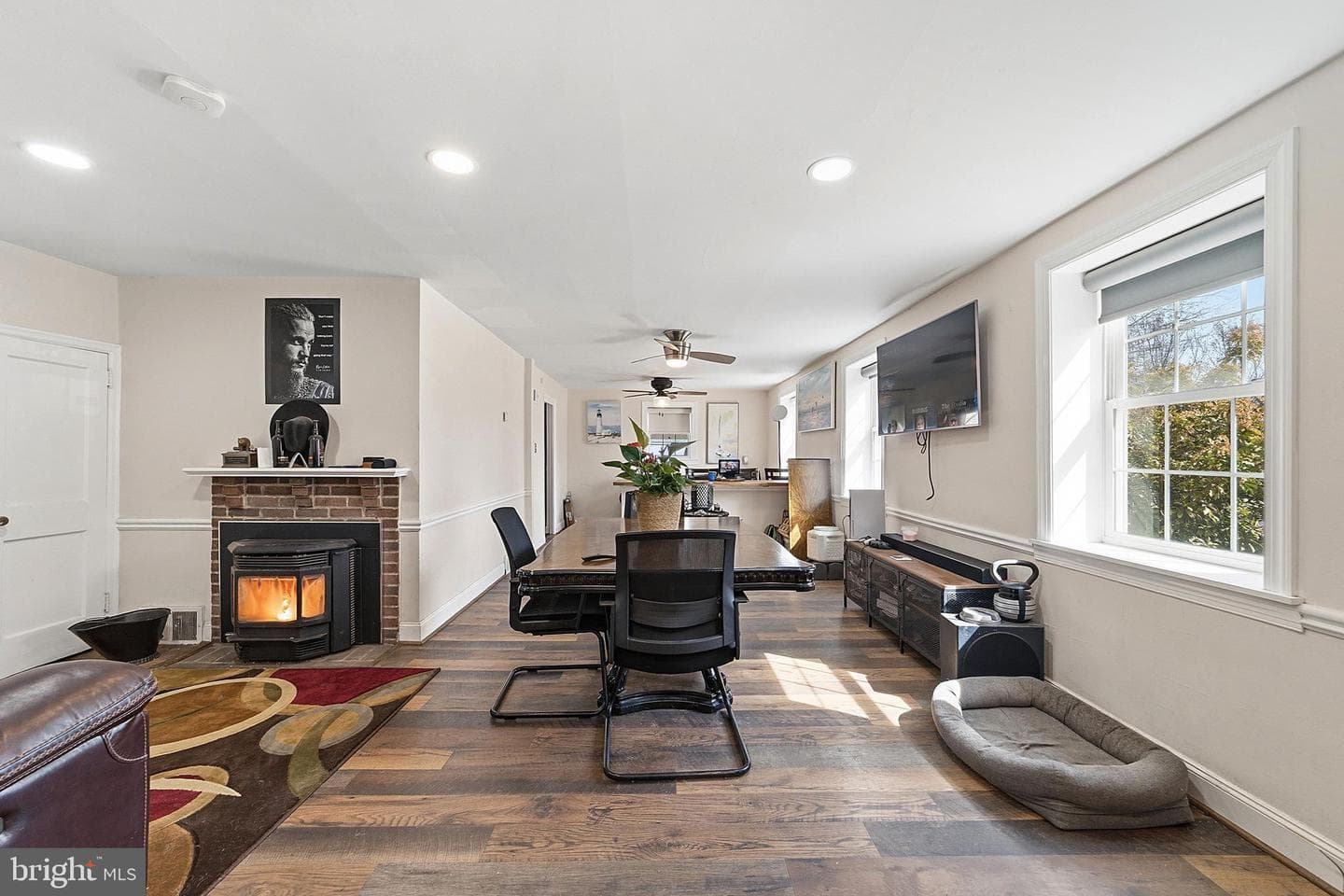 310 Greenwood Road photo 4