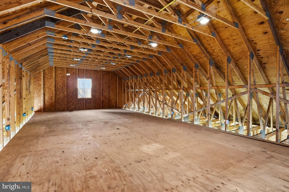 416 Stuart Lane photo 42