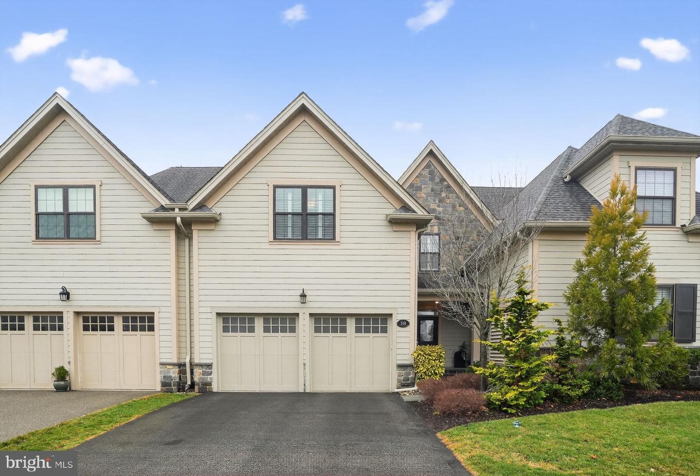 319 Whitemarsh Drive
