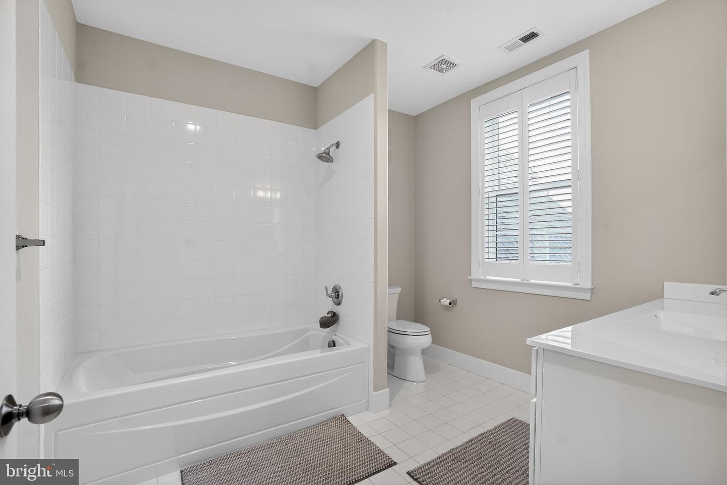 319 Whitemarsh Drive photo 16