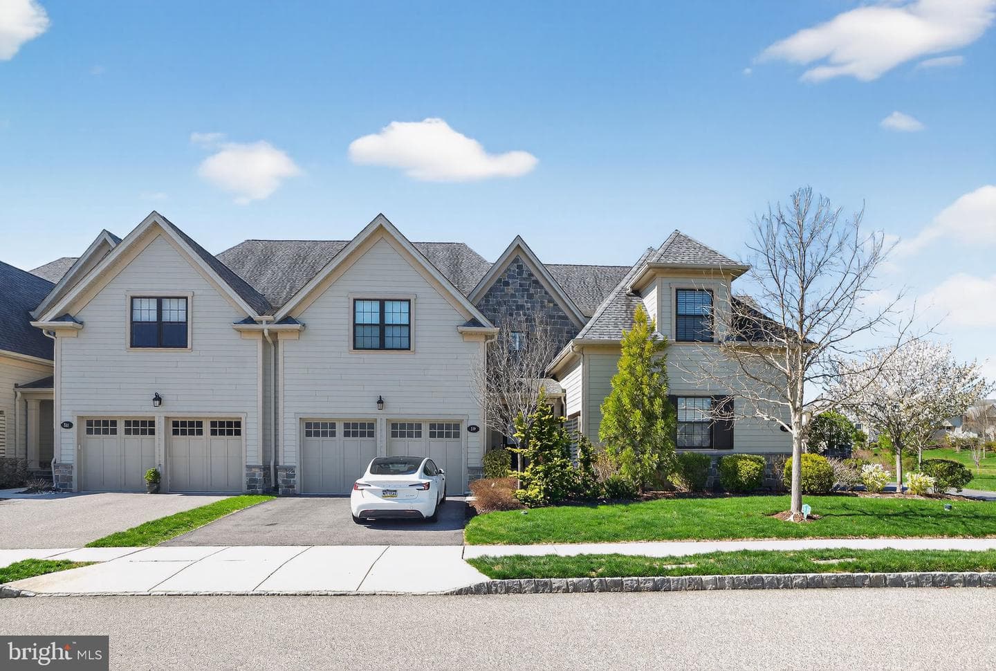 319 Whitemarsh Drive photo 38