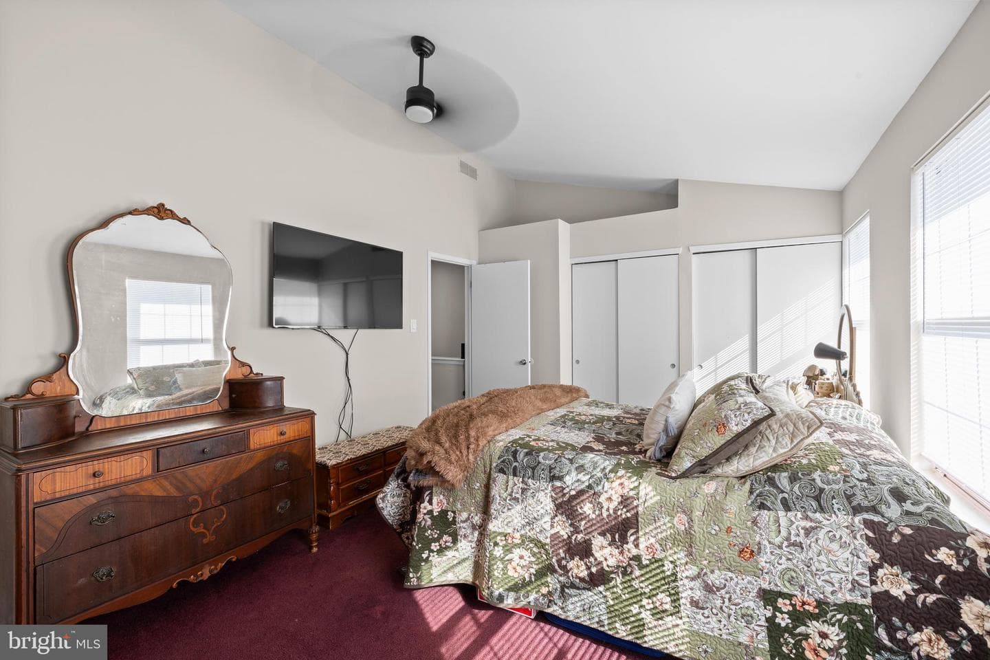 314 Lexington Road photo 16