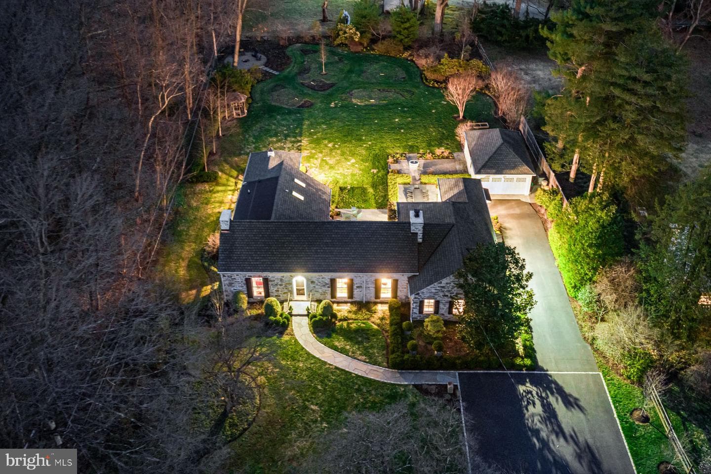 828 Black Rock Road photo 11