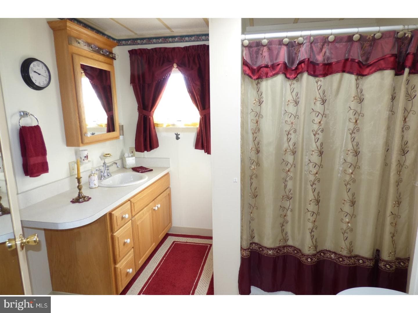 642 Butternut Court photo 17