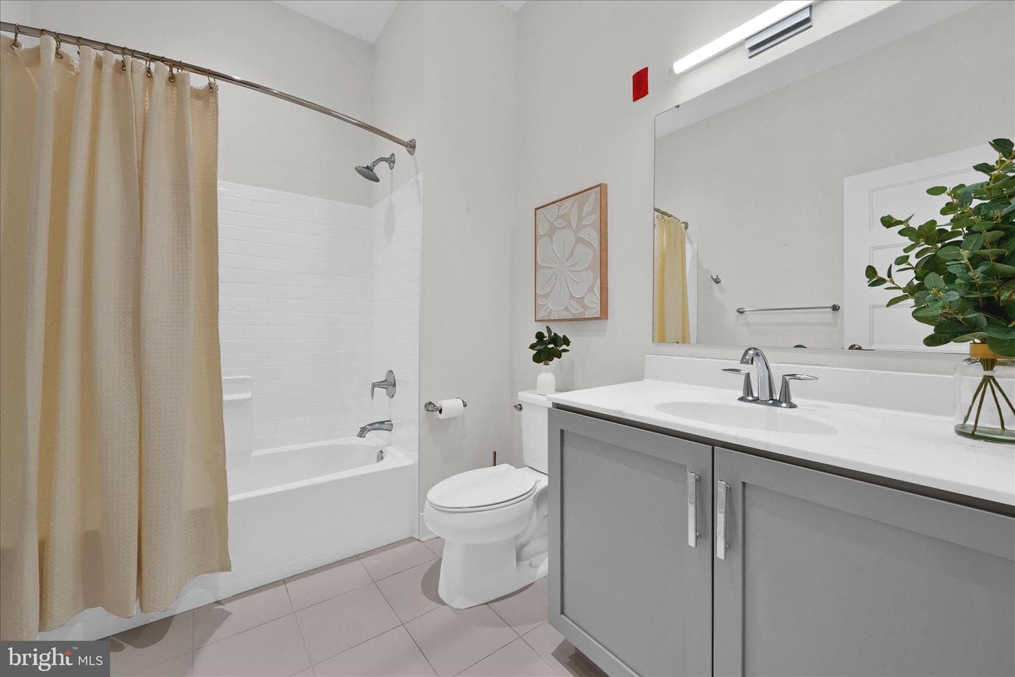 575 S Goddard Boulevard #215 photo 18