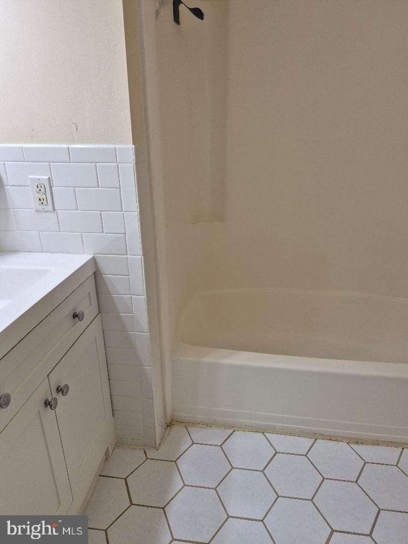 401 Woodside Circle photo 14