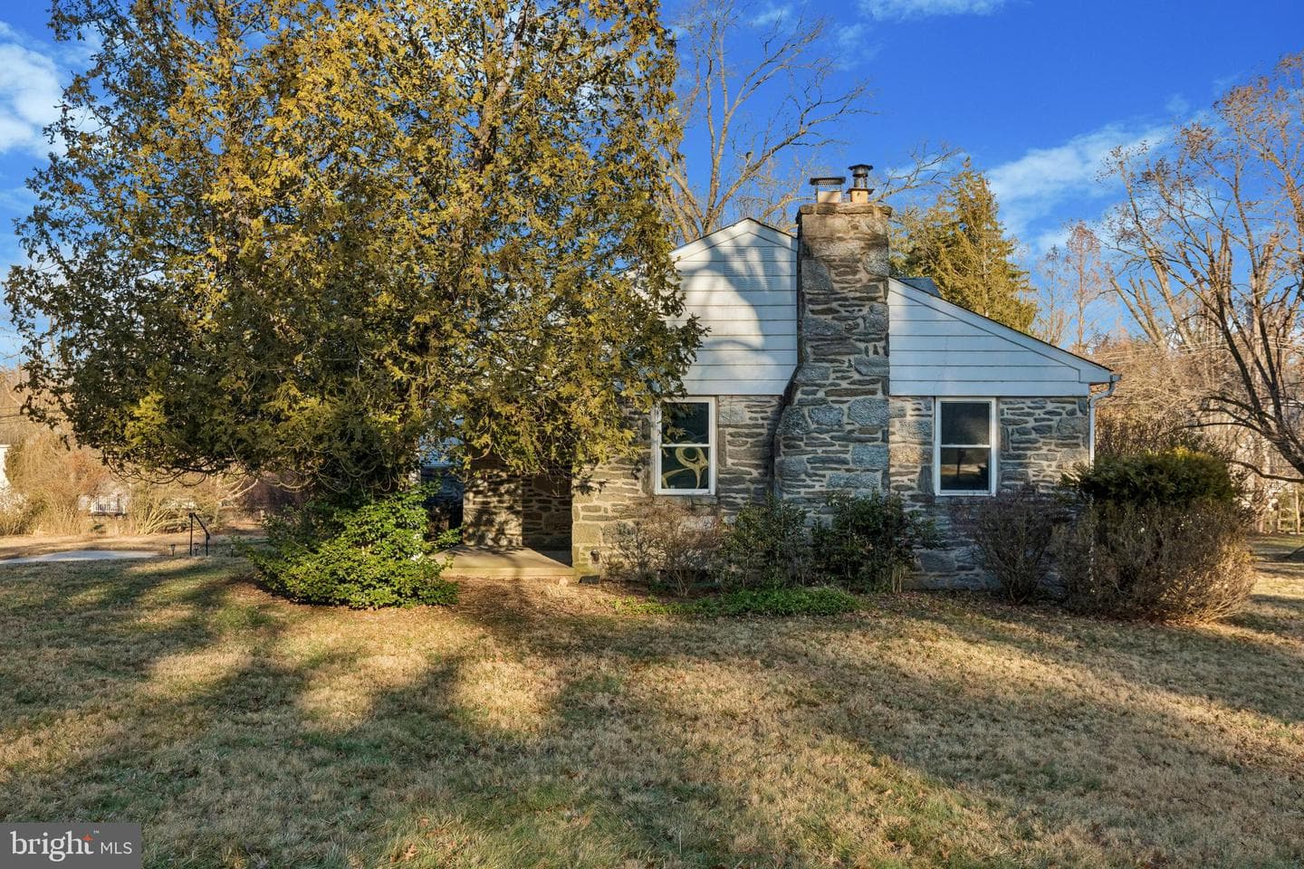997 Blue Rock photo 23