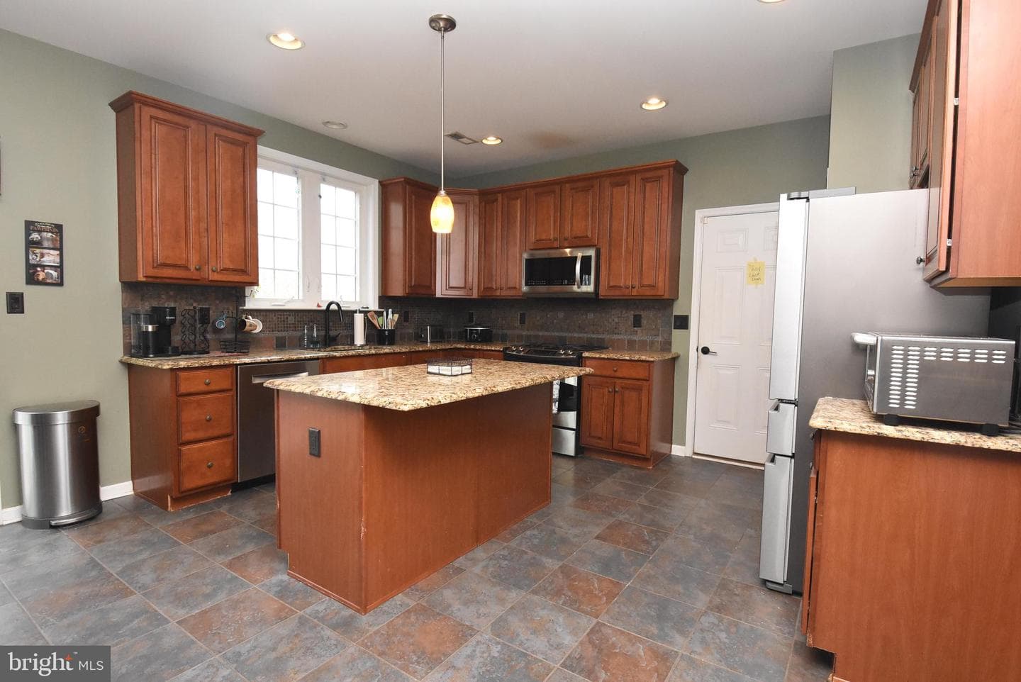 268 Orvilla Road photo 8