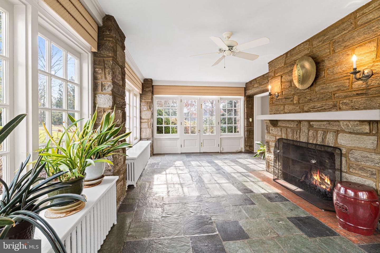 764 Glen Road photo 11