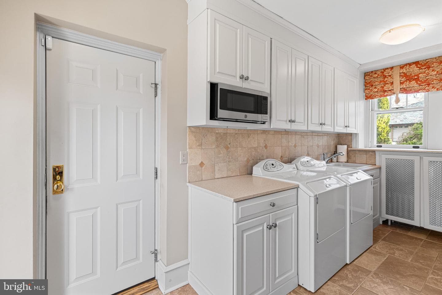 764 Glen Road photo 19