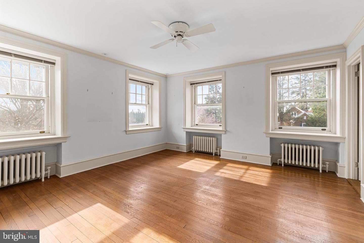 764 Glen Road photo 27