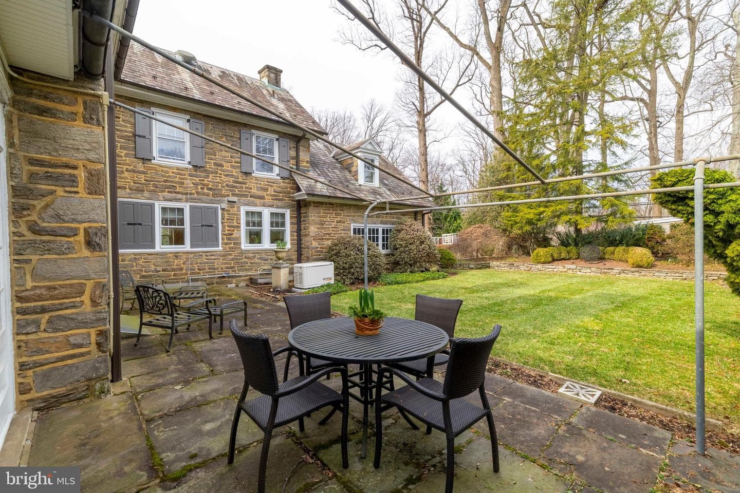 764 Glen Road photo 40